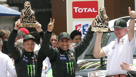 Con un Mini y burlándose de la Hammer de Robby Gordon, Peterhansel ganó su décimo Dakar. (D. Vexelman)