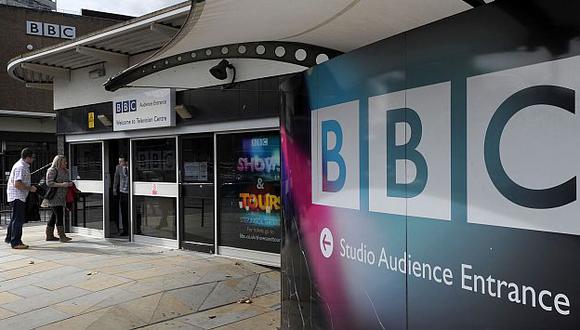 El servicio de noticias de la BBC emplea a unas 8.400 personas. (AFP)