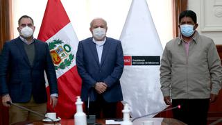 Conflicto Antapaccay: Pedro Cateriano y ministro de Energía y Minas se reúnen con alcalde de Espinar