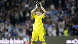 Iker Casillas debutó en el Porto con un cómodo triunfo en la Liga de Portugal