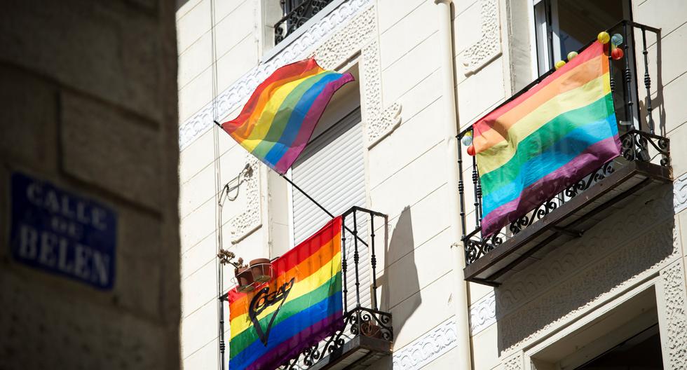 Imagen referencial. Ambiente en el barrio de Chueca, en Madrid, a una semana del Día del Orgullo LGTB. (EFE/Luca Piergiovanni).