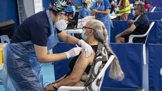 Coronavirus: El 78 % de chilenos está “orgulloso” de la exitosa vacunación, según sondeo