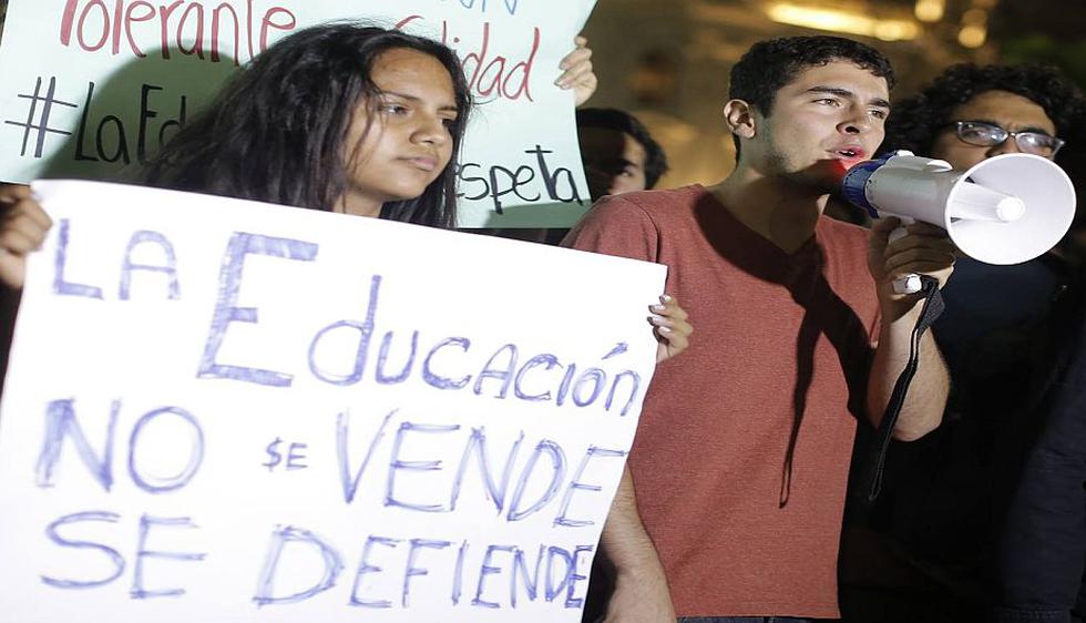 Jóvenes salieron a las calles a defender las reformas educativas emprendidas hace 2 años. (Atoq Ramón)