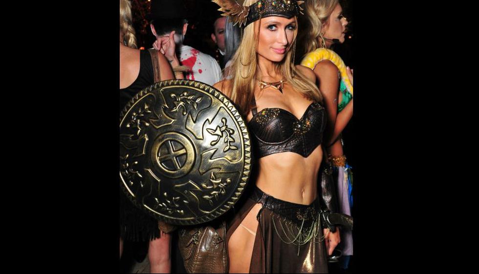 Paris Hilton, antes muerta que tapadita, se vistió de vikinga sexy. (Gettyimages)