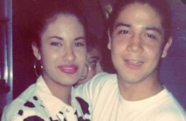 The couple Selena Quintanilla and Chris Pérez were very happy at all times.