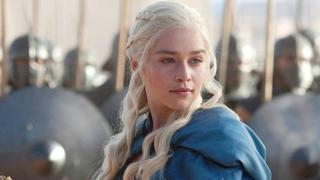'Game of Thrones': Emilia Clarke defiende las escenas de sexo de las críticas