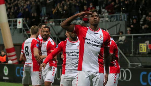 Sergio Peña anotó un gol y brindó tres asistencias en el FC Emmen vs. Willem II. Araujo también marcó. (Foto: FC Emmen)