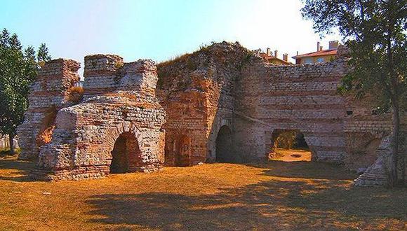 Templo. Las ruinas de la iglesia de Balatlar, lugar del hallazgo. (Difusión)