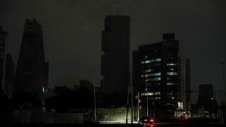 Régimen de Maduro cortará la electricidad a los venezolanos 18 horas por semana