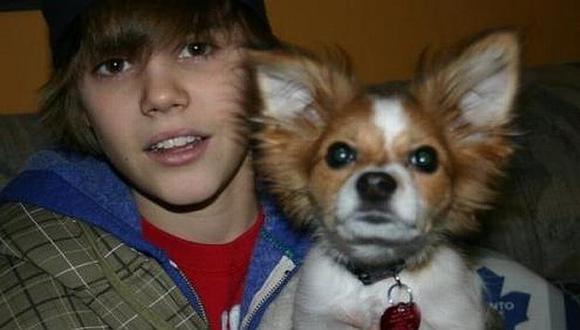 Justin Bieber y Sammy en una foto del recuerdo. (Internet)