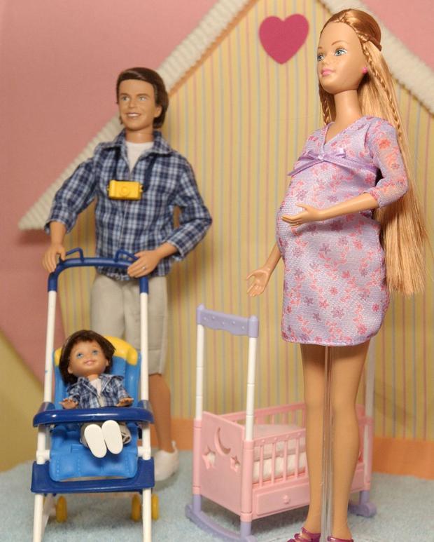 Desprogramar a Barbie para domesticar el feminismo