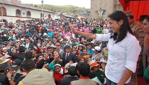 Heredia encabezó campaña de salud en  Puno. (Andina)