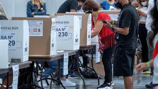 Elecciones 2021: peruanos acuden masivamente a votar en Miami y Los Ángeles 
