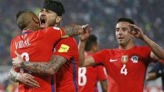 Chile goleó 4-1 a Venezuela con dobletes de Pinilla y Vidal por Eliminatorias Rusia 2018 [Video]