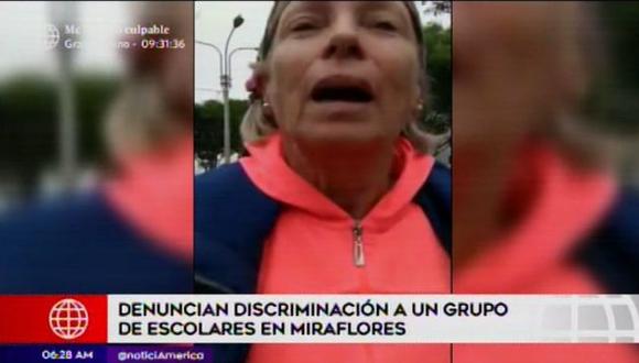 María Cecilia Moreno exigió a los menores a que se retiren del lugar por ser del distrito de Surquillo. (Video: América Noticias)