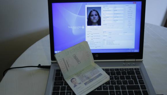 VIAJES CORTOS. La exoneración de la visa Schengen se hará efectiva con el uso del pasaporte biométrico. (David Vexelman)