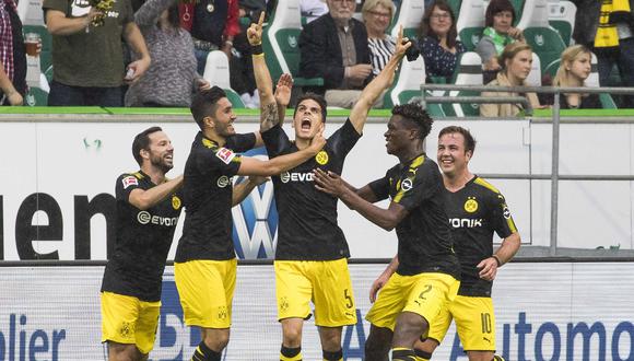 Borussia Dortmund goleó 3-0 a Wolfsburgo en la jornada de estreno de la Bundesliga. (AFP)