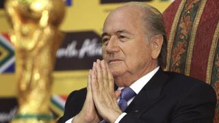 Blatter: 'Francia y Alemania intentaron influir en elección de sedes de Mundiales'