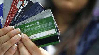 Bancos ya no podrán cobrar montos fijos por seguro de desgravamen en tarjetas de crédito, según SBS