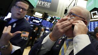 Wall Street cierra con ganancias tras alzas de Apple y JPMorgan