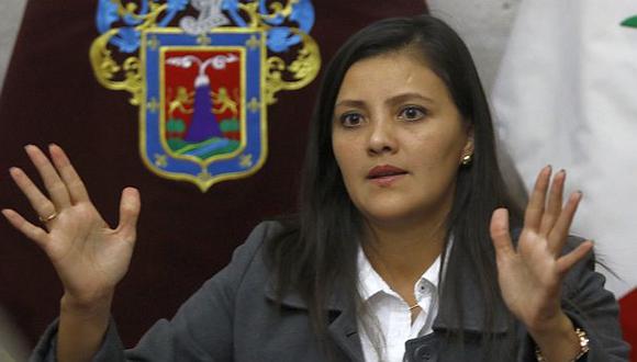Yamila Osorio también es presidenta regional de Arequipa.