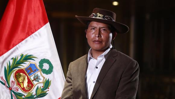El nuevo ministro de Agricultura es natural de Paruro, región Cusco. Es bachiller de Derecho y Ciencias Políticas. (Foto: Presidencia Perú)