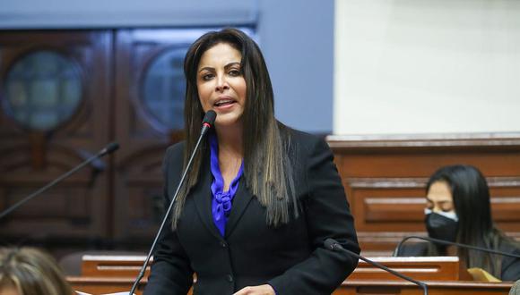 Patricia Chirinos pide 10 años de inhabilitación contra los congresistas de Acción Popular implicados en caso 'Los Niños'. (Foto: Congreso)