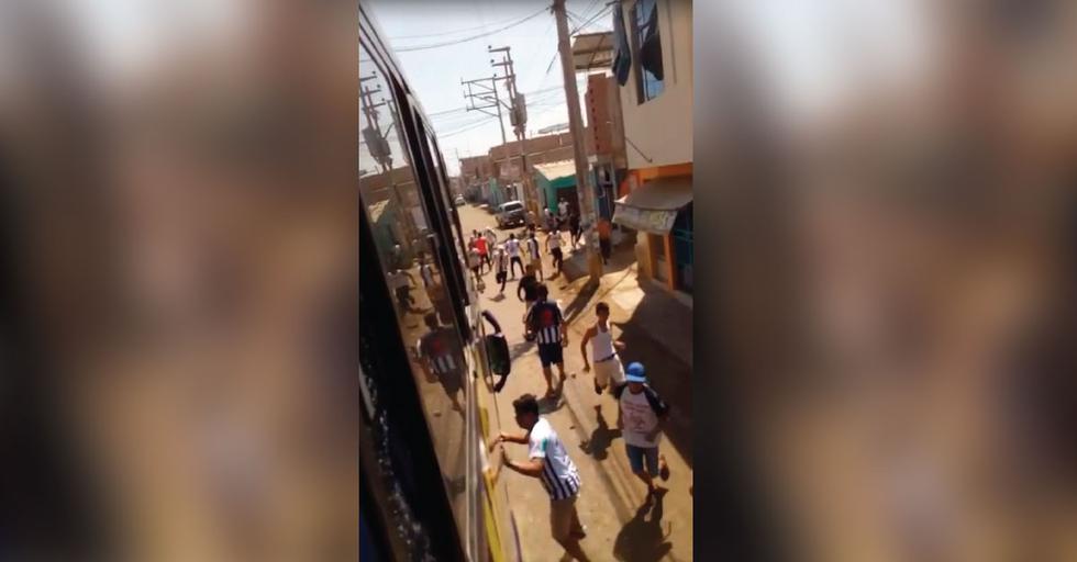 Atacan bus que trasladaba a hinchas de Alianza Lima