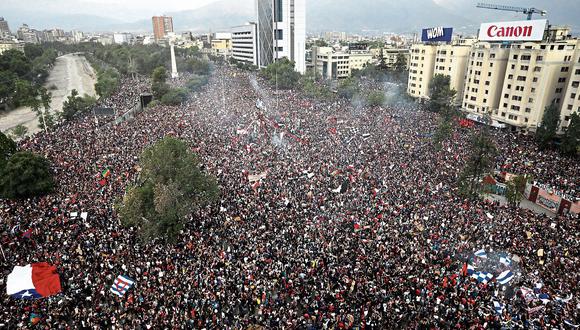 Un millón de chilenos en histórica marcha. (AP Photo/Rodrigo Abd)
