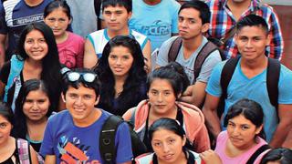 Jóvenes peruanos tienen una de las tasas de analfabetismo más bajas de la región