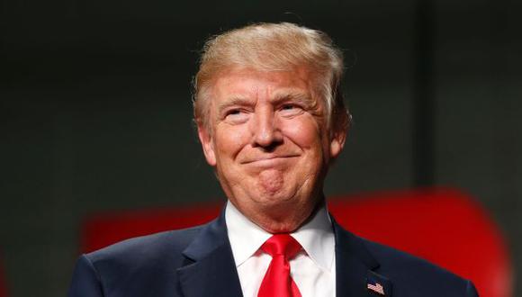 Insiste. Presidente electo Donald Trump mantiene su postura sobre muros. (AFP)