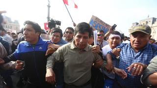 Gobierno promulgó decreto de urgencia que dispone reemplazos de docentes huelguistas