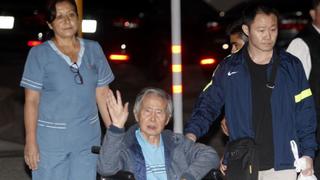 Alberto Fujimori abandonó la clínica Centenario esta noche [FOTOS Y VIDEO]