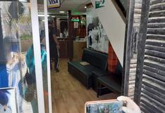 Sorprenden a barberos que atendían en Junín a puerta cerrada sin autorización [FOTOS]