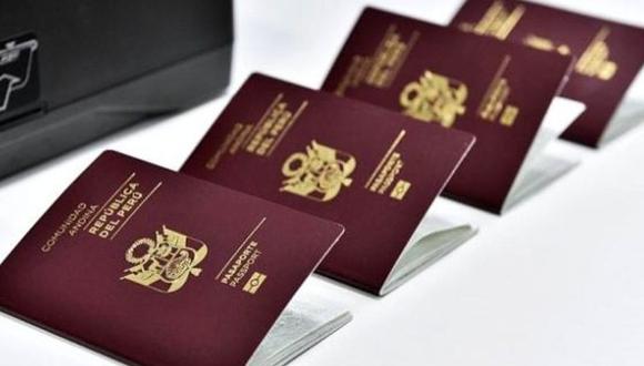 La medida busca atender la alta demanda de la ciudadanía por adquirir su pasaporte. (Foto: GEC)