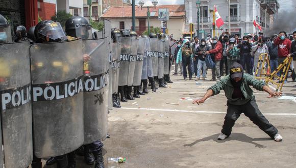 Imagen de desmanes y saqueos en la ciudad de Huancayo durante la primera semana del paro de transportistas. Estos enfrentamiento también se ha reportado en otras regiones del país. (Foto: Adrián Zorrilla/@photo.gec)