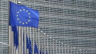 UE dejará de aplicar medidas antidumping y antisubsidios a paneles chinos