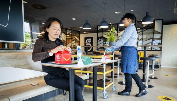 McDonald’s reinicia actividades en 5 locales. (Foto: EFE)