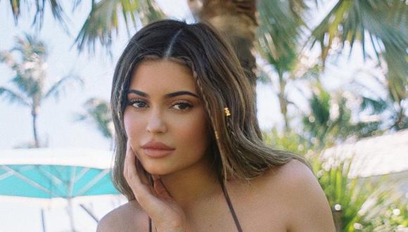 Kylie Jenner desea que se acabe  cuarentena con fotografías en bikini. (Foto: Instagram)