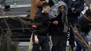 Francia: Autor de toma de rehenes cerca de París se entregó a la Policía