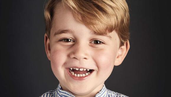Así luce el príncipe George en su cumpleaños número 4 años. (AFP)