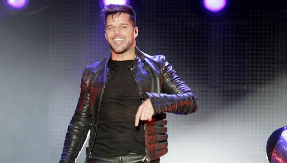Ricky Martin vuelve con himno futbolero. (Perú21)