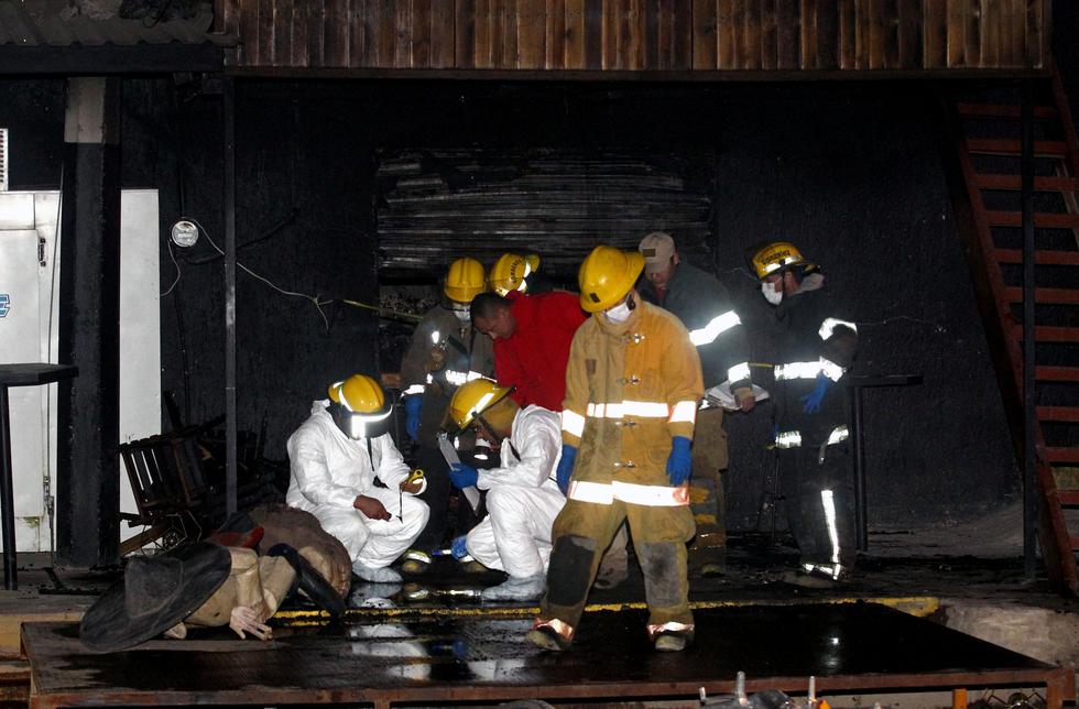 Cinco personas murieron carbonizadas luego que un grupo criminal incendió un restaurante a las afueras de Guadalajara. (Foto: AFP)