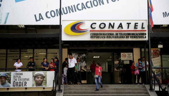 Conatel retiró del aire a las emisoras de radio Radio Caracas y Mágica (Reuters).