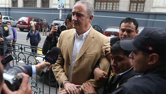 Alex Kouri fue condenado a cinco años de prisión en el penal Piedras Gordas II. (Foto: Agencia Andina)