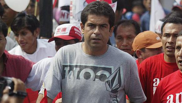 De regreso a casa. Martín Belaunde Lossio cada vez más cerca de ser entregado por la justicia de Bolivia. (Reuters)