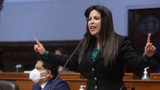 Betssy Chávez presentó denuncia contra Patricia Chirinos por dichos en foro internacional