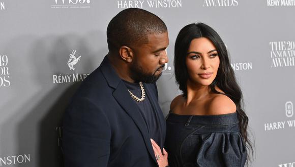 Kanye West fue fotografiado en Los Ángeles tras revelarse que se divorcia de Kim Kardashian. (Foto: Angela Weiss / AFP)