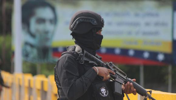Los dos diputados se encuentra en la sede de las Fuerzas de Acciones Especiales (FAES) de la Policía Nacional en Caracas. (EFE/Jhonny Parra).