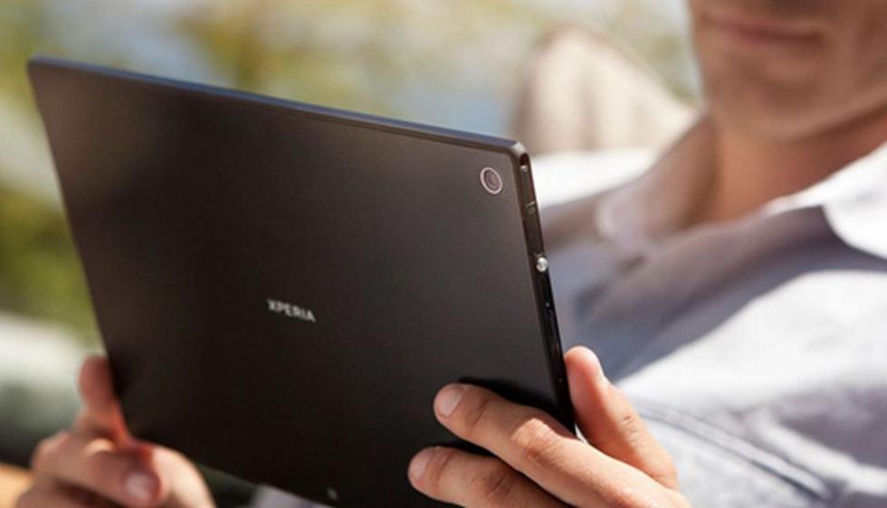 Xperia Z4 Tablet. (USI)